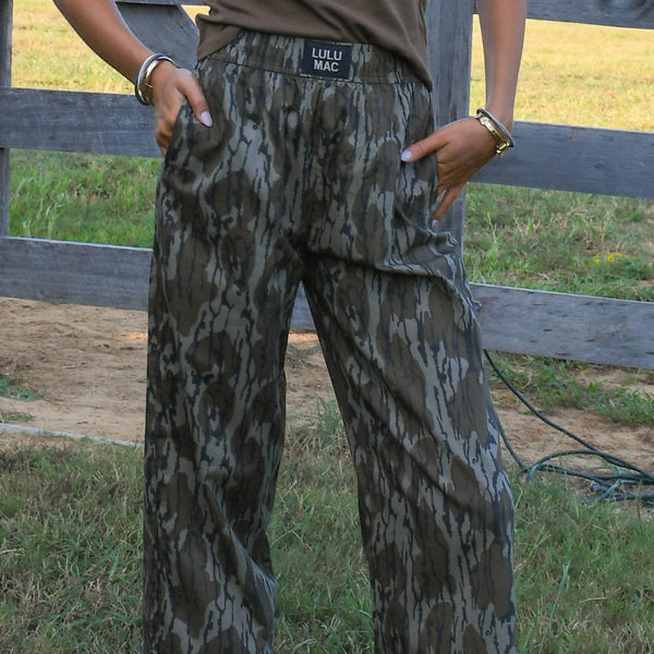 Lulu Mac x Mossy Oak Pants
