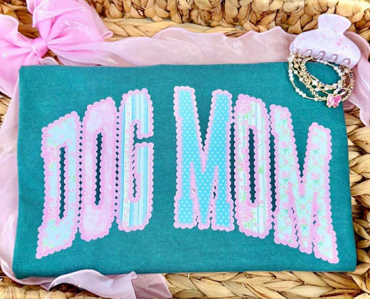 Dog Mom Tee