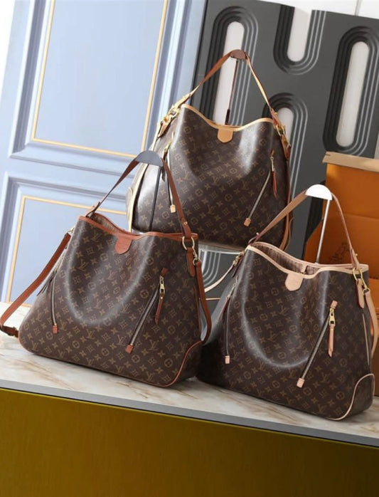 Luxe - Monogram Delightful