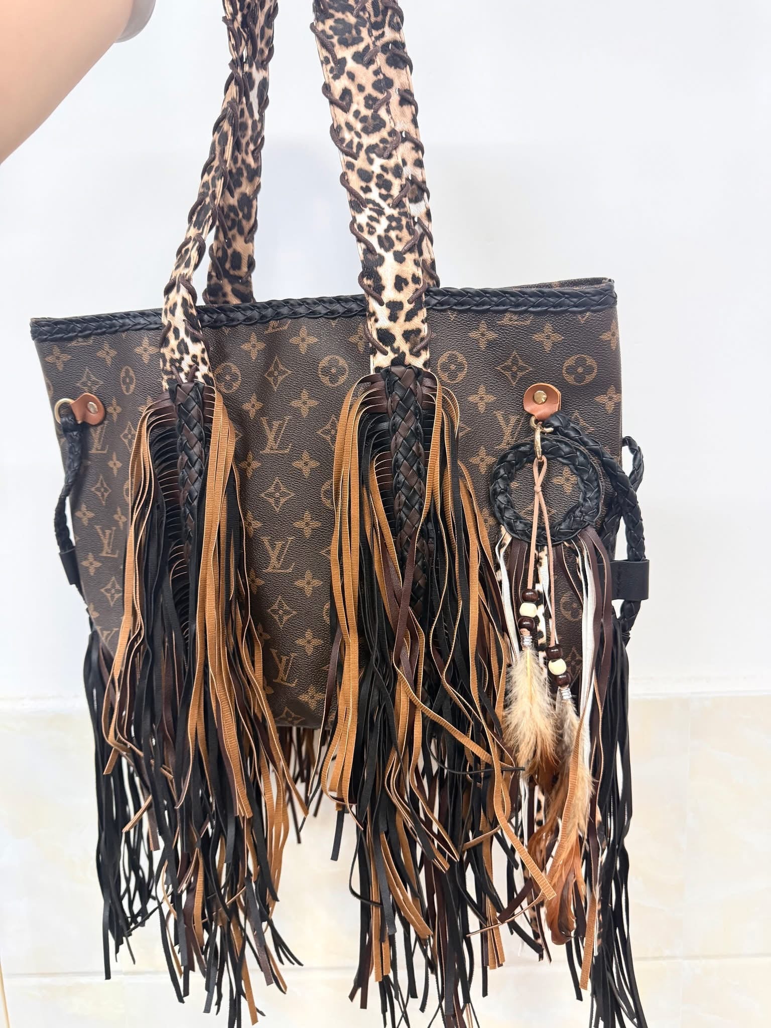Luxe - Fringe NVFL
