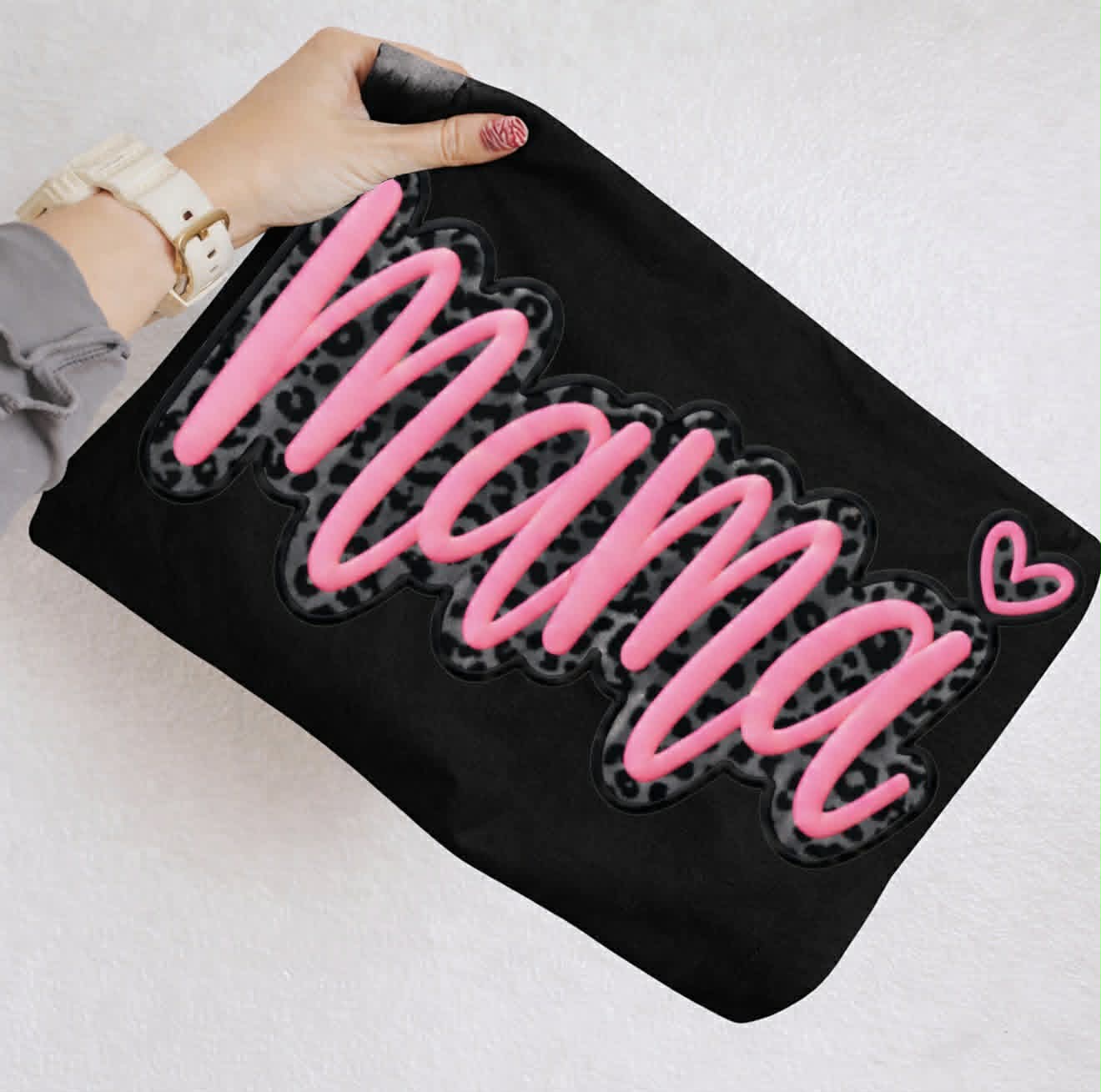 Mama Leopard Tee