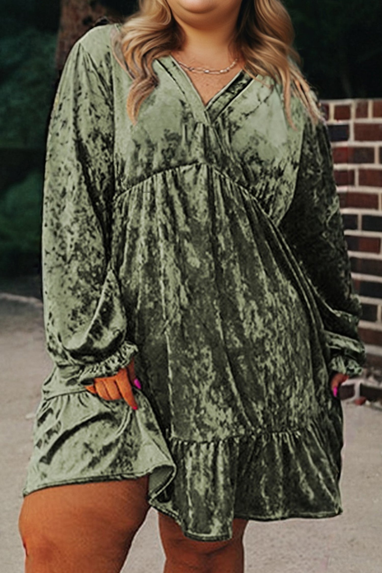 Coffee Plus Size Velvet Babydoll Mini Dress with Puff Sleeve